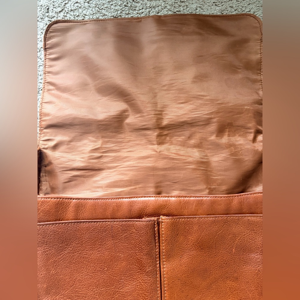 Wilson’s Brown Leather Bag Laptop 15” Work Briefcase - Picture 4 of 9